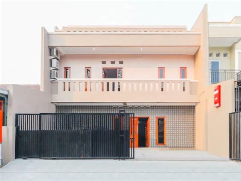 Oyo 1519 Axl Residence Dżakarta Zewnętrze zdjęcie